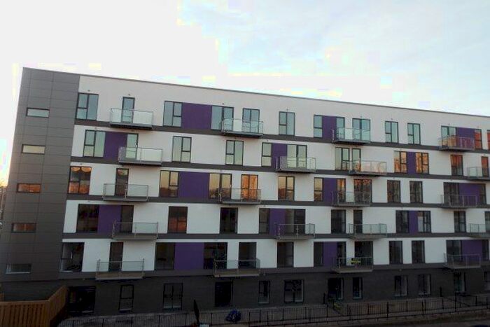 2 Bedroom Flat To Rent In Swingate, Stevenage, SG1