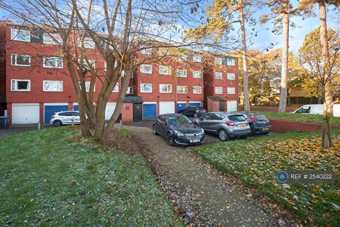2 Bedroom Flat To Rent In Pinetree Court, Perry Barr, Birmingham, B42