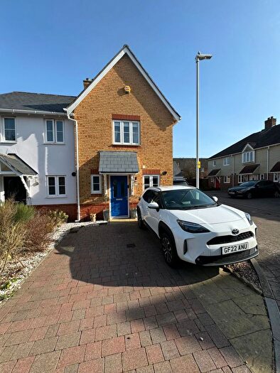 2 Bedroom End Of Terrace House To Rent In Staplehurst, Kent, TN12
