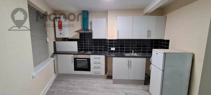 1 Bedroom Flat To Rent In Barking Road, Plaistow, E13