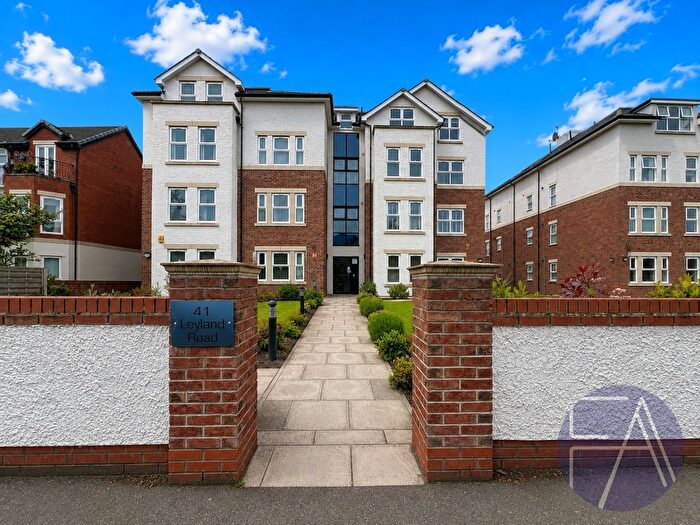 3 Bedroom Flat For Sale In Leyland Road, Southport, Merseyside, PR9