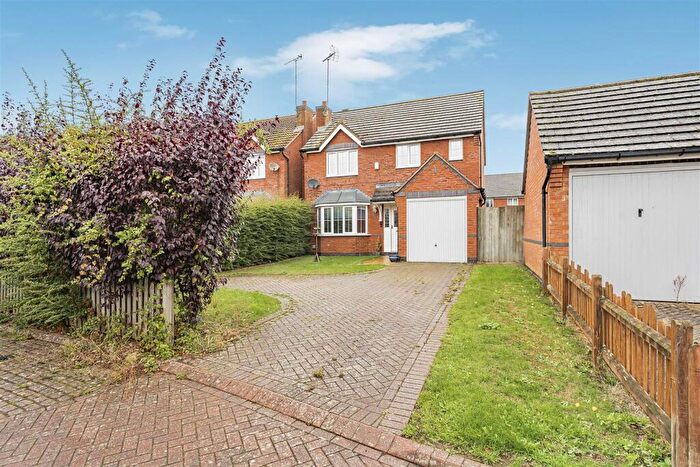 4 Bedroom Detached House For Sale In Iron Duke Close, Daventry, NN11