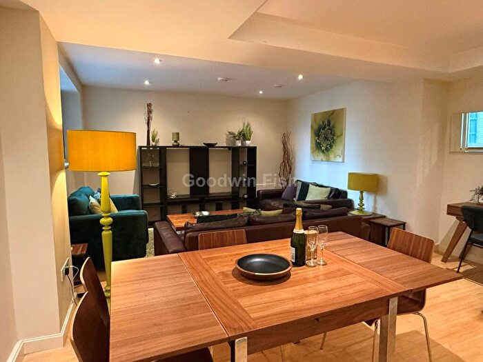 2 Bedroom Apartment To Rent In Joiner Street, Northern Quarter, M4