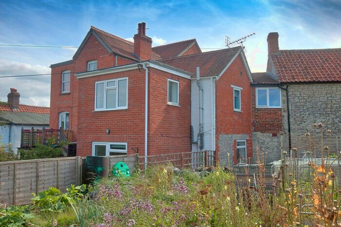 2 Bedroom Cottage To Rent In Steep Street, Mere, Warminster, BA12