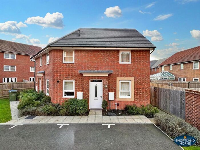 2 Bedroom Maisonette For Sale In Tawny Grove, Canley, Coventry, CV4