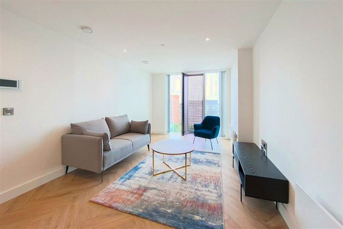 2 Bedroom Apartment To Rent In Elizabeth Tower, M15