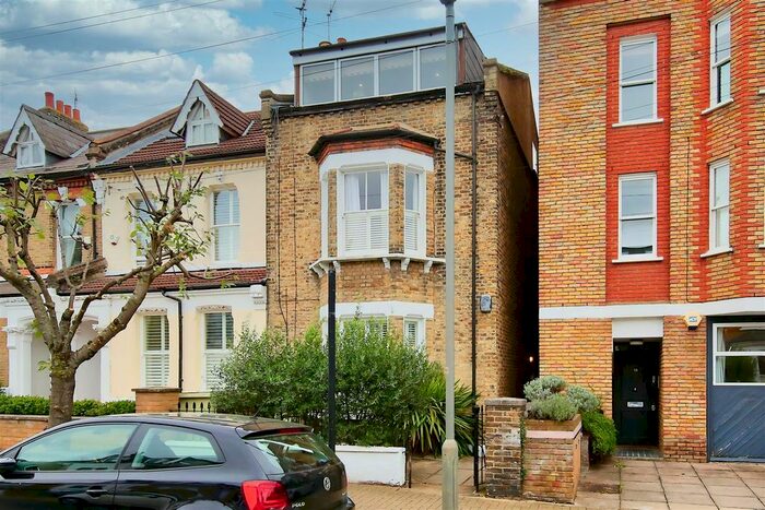 1 Bedroom Flat To Rent In Brodrick Road, London, SW17