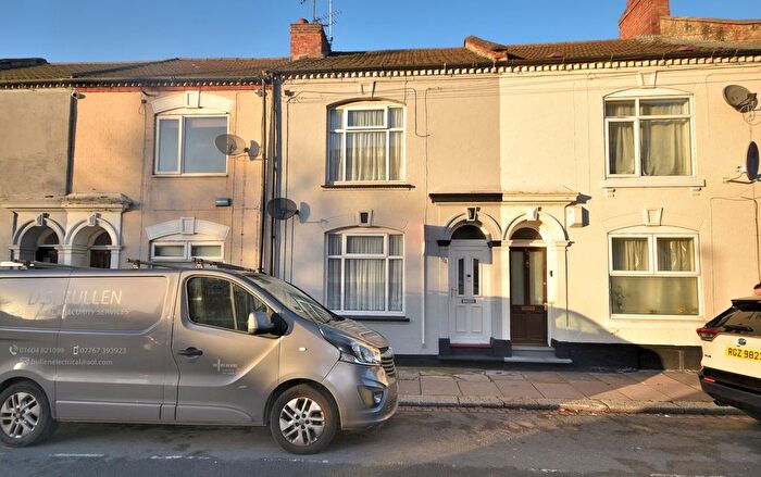2 Bedroom Terraced House For Sale In Louise Road, Northampton, NN1