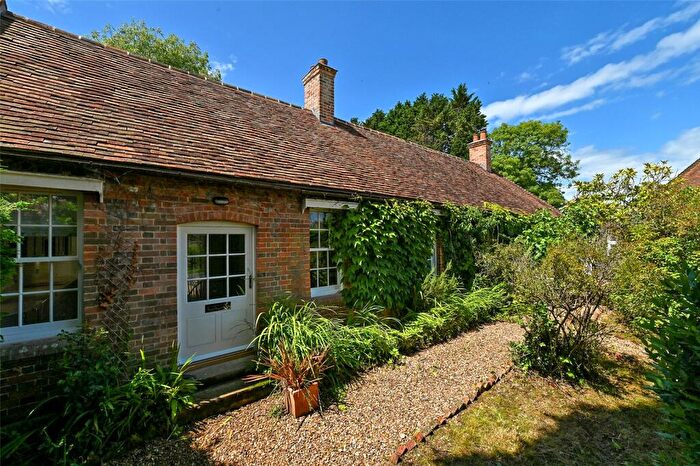 5 Bedroom End Of Terrace House To Rent In Pamber End, Tadley, Hampshire, RG26