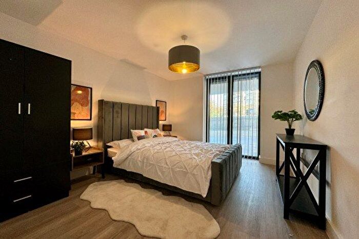 1 Bedroom Property To Rent In Farnborough Road, Farnborough, GU14