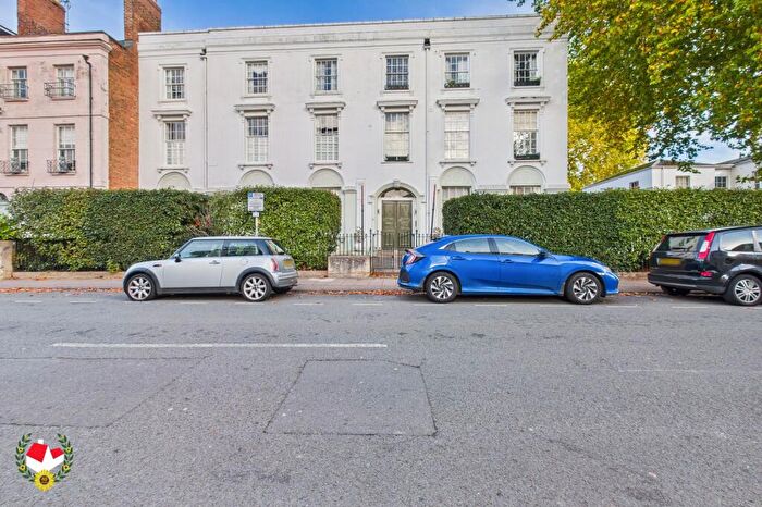 2 Bedroom Apartment For Sale In Spa Road, Ribston Hall, GL1