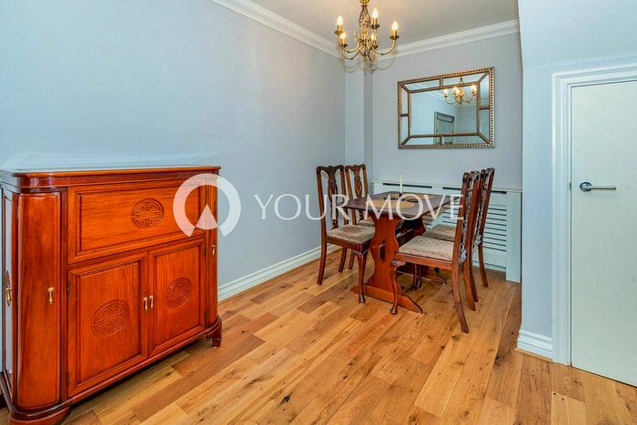 2 Bedroom Semi-Detached House For Sale In Barley Mow Road, Englefield Green, Egham, Surrey, TW20