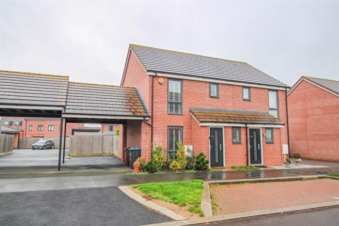 3 Bedroom Semi-Detached House For Sale In Bird Cherry Lane, Old Harlow, CM17