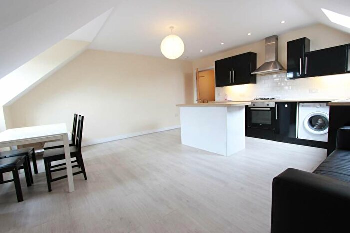 1 Bedroom Apartment To Rent In Westfield Lane, Harrow, HA3