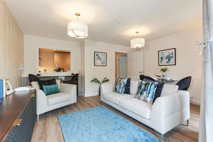 1 Bedroom Flat To Rent In Birch Grove, Frognal Avenue, Sidcup, DA14