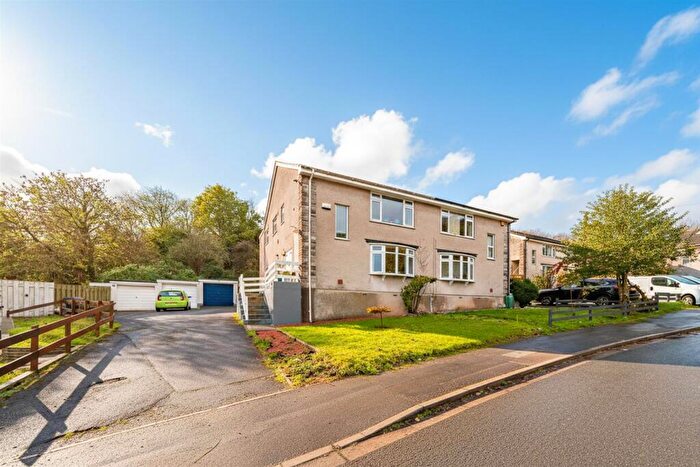 2 Bedroom Flat For Sale In Pleshey Close, Worle - Garden & Garage!, BS22