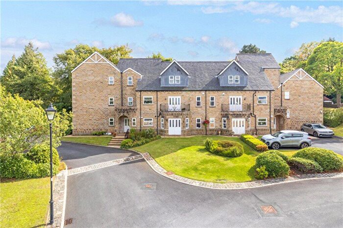 2 Bedroom Apartment For Sale In Regency Court, Ilkley, West Yorkshire, LS29