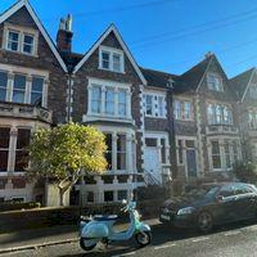 1 Bedroom Flat To Rent In Manor Park, Redland, Bristol, BS6