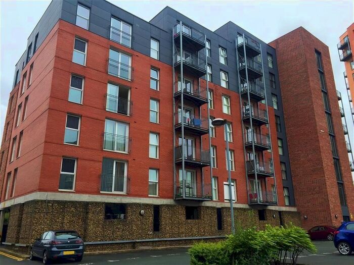 2 Bedroom Flat To Rent In Stillwater Drive, Stillwater Drive, Manchester, M11