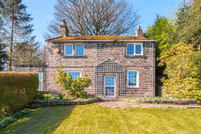 3 Bedroom Detached House For Sale In Maingate, Hepworth, Holmfirth, HD9