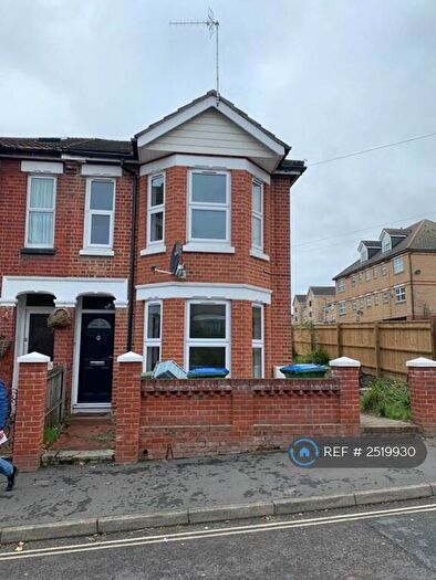 1 Bedroom Flat To Rent In Burlington Road, Southampton, SO15