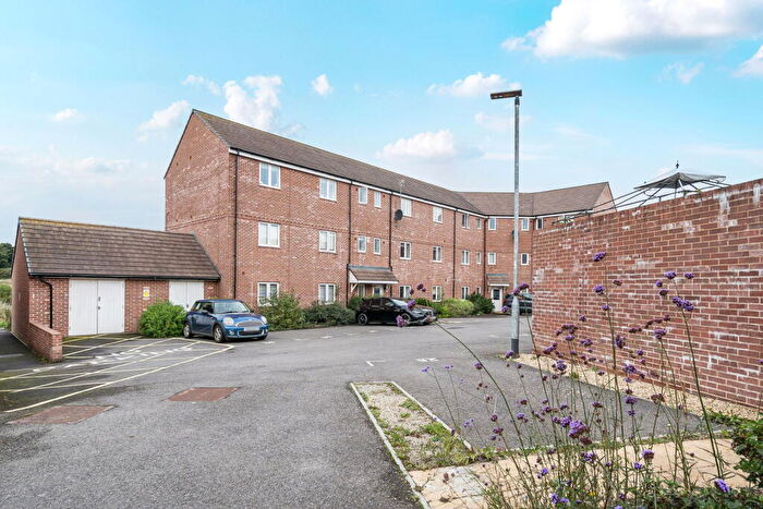 2 Bedroom Flat For Sale In Symons Close, Tidworth, SP9