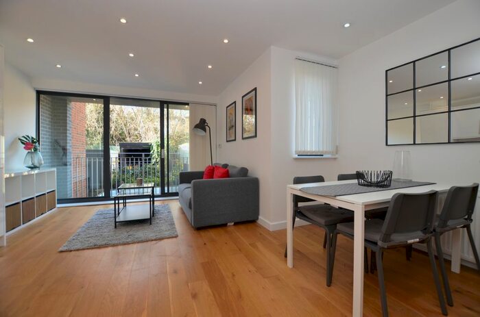 1 Bedroom Flat To Rent In Stanstead Road, London SE23