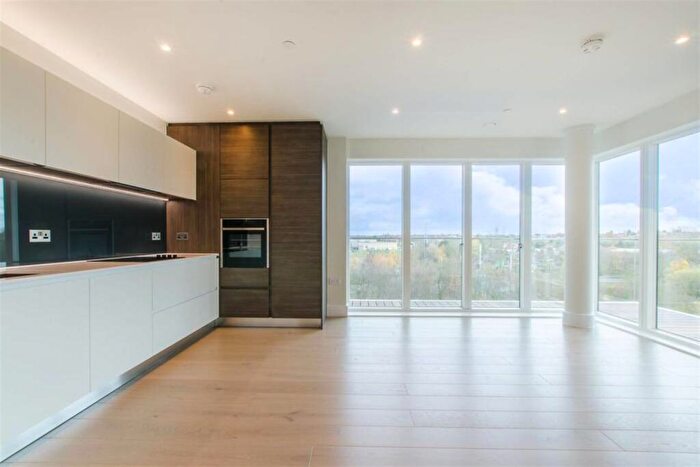 2 Bedroom Apartment To Rent In Hopgood Tower, Pegler Square, SE3