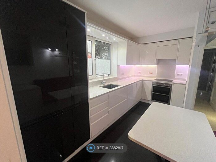 1 Bedroom Maisonette To Rent In Archers Road, Southampton, SO15