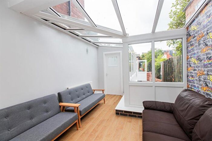 8 Bedroom House To Rent In Bournbrook Road, Birmingham, B29