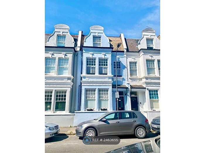 1 Bedroom Flat To Rent In Epple Road, London, SW6