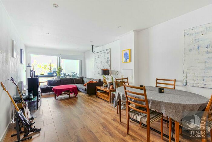 2 Bedroom Apartment To Rent In Leyla House, Dunn Street, Dalston, Hackney, E8