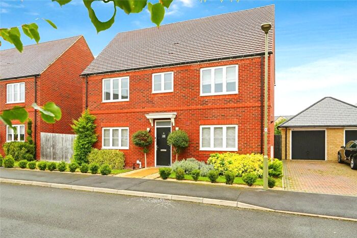 4 Bedroom Detached House To Rent In Bampton, Oxfordshire, OX18