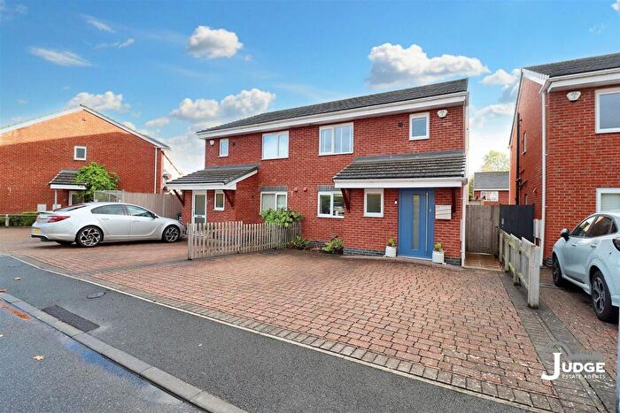 3 Bedroom Semi-Detached House For Sale In Bancroft Way, Ratby, Leicester, LE6
