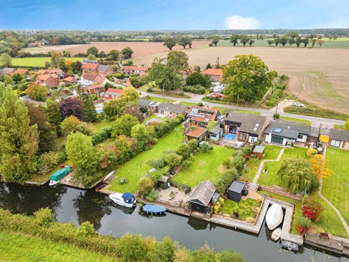 3 Bedroom Detached House For Sale In The Street, Dilham, North Walsham, Norfolk, NR28