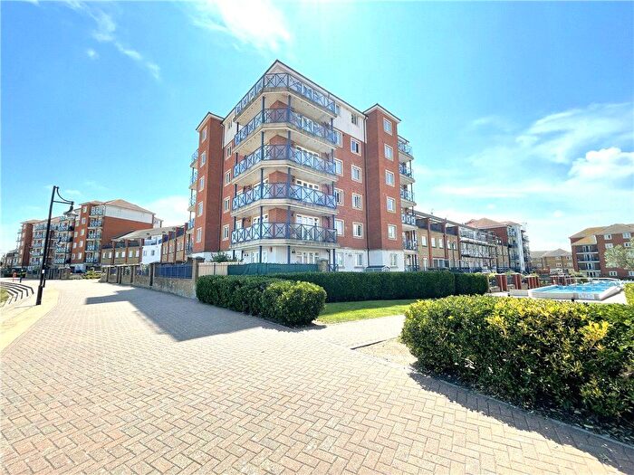 3 Bedroom Flat For Sale In Dominica Court, Eastbourne, East Sussex, BN23