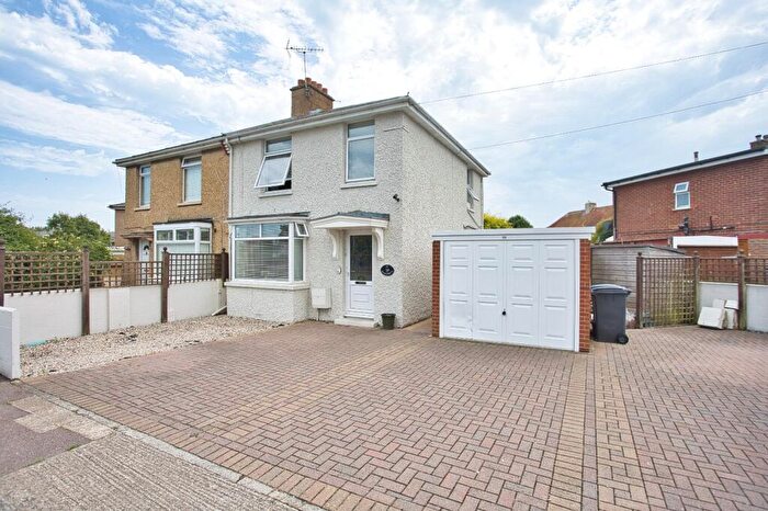 3 Bedroom Semi-Detached House For Sale In Allenby Avenue, Deal, Kent, CT14