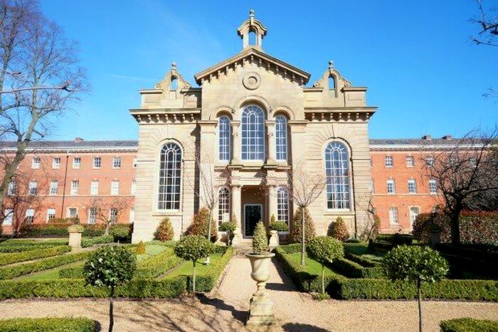 1 Bedroom Flat To Rent In Houseman Crescent, M20