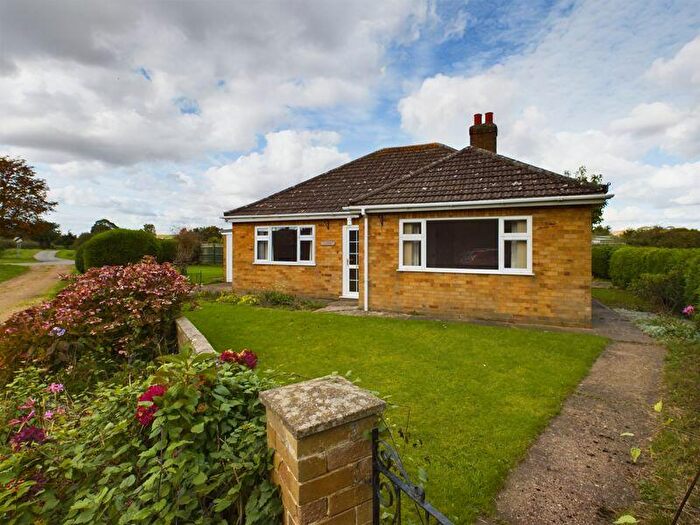 2 Bedroom Bungalow For Sale In Fairdene, Salmonby Road, Tetford, LN9