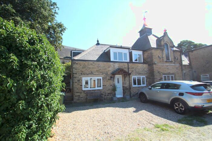 2 Bedroom Semi-Detached House To Rent In Wood Lane, Chapel Allerton, Leeds, West Yorkshire, Uk, LS7