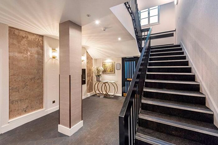 2 Bedroom Flat To Rent In Bedroom Bathroom Flat, Nevill Street, Tunbridge Wells, TN2