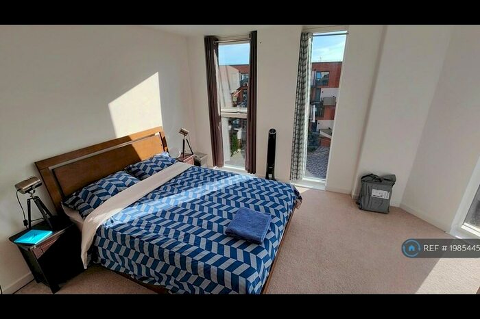 2 Bedroom Flat To Rent In Danson Mews, London, SE17