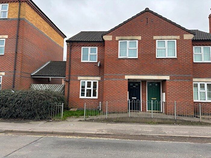 3 Bedroom Property To Rent In Bath Road, Kettering, NN16