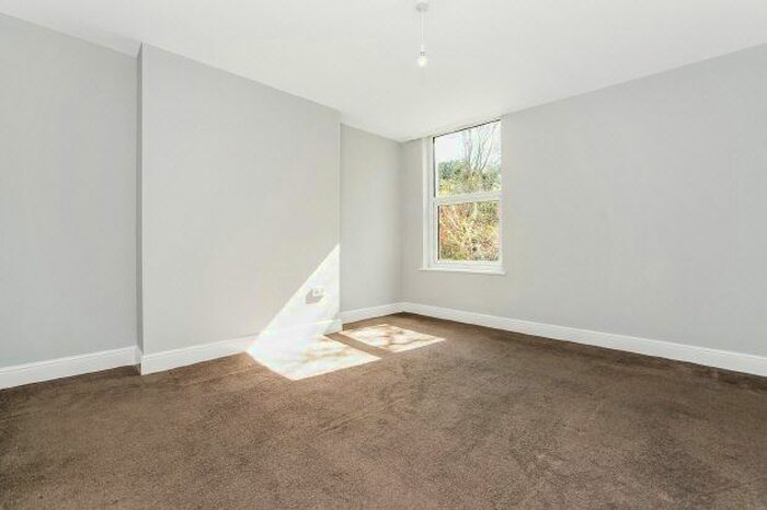 2 Bedroom Flat To Rent In Marmora Road - Fff, East Dulwich, SE22