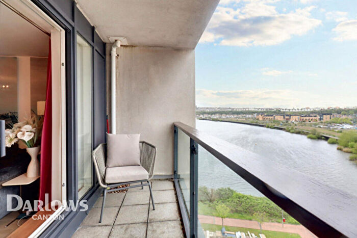 2 Bedroom Apartment For Sale In Ferry Court, Cardiff, CF11