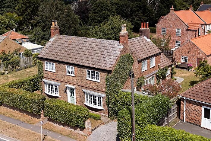 3 Bedroom Detached House For Sale In Bolton, York, YO41