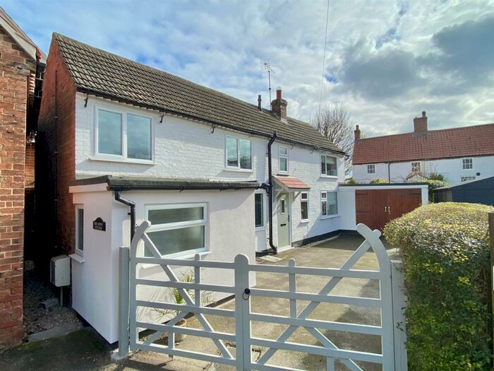3 Bedroom Detached House To Rent In Main Street, Upton, Newark, NG23