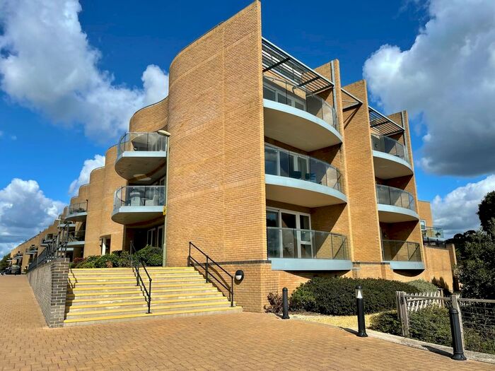 2 Bedroom Flat To Rent In Almansa Way, Lymington, Hampshire, SO41