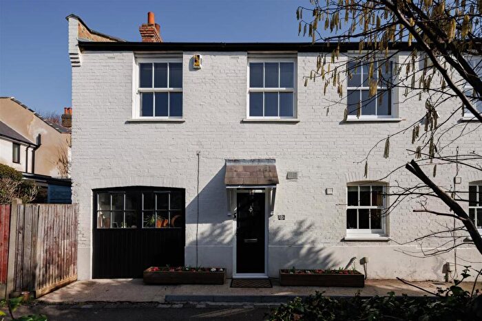 3 Bedroom Semi Detached House For Sale In Browning Road, Leytonstone, E11