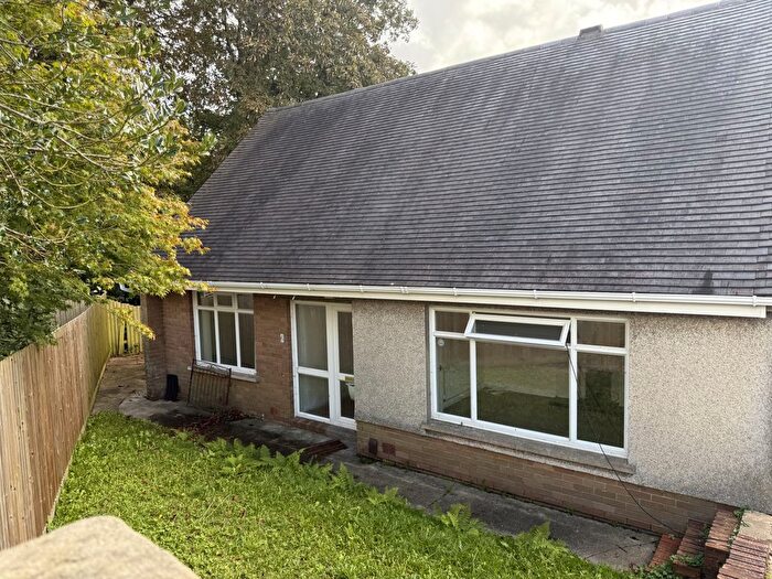 4 Bedroom Detached House To Rent In Bryncoch, SA10